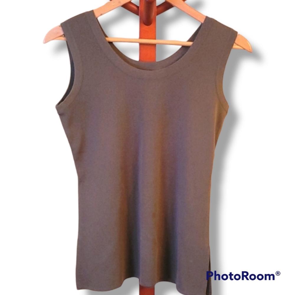 misook Olive Green Sleeveless Knit Top